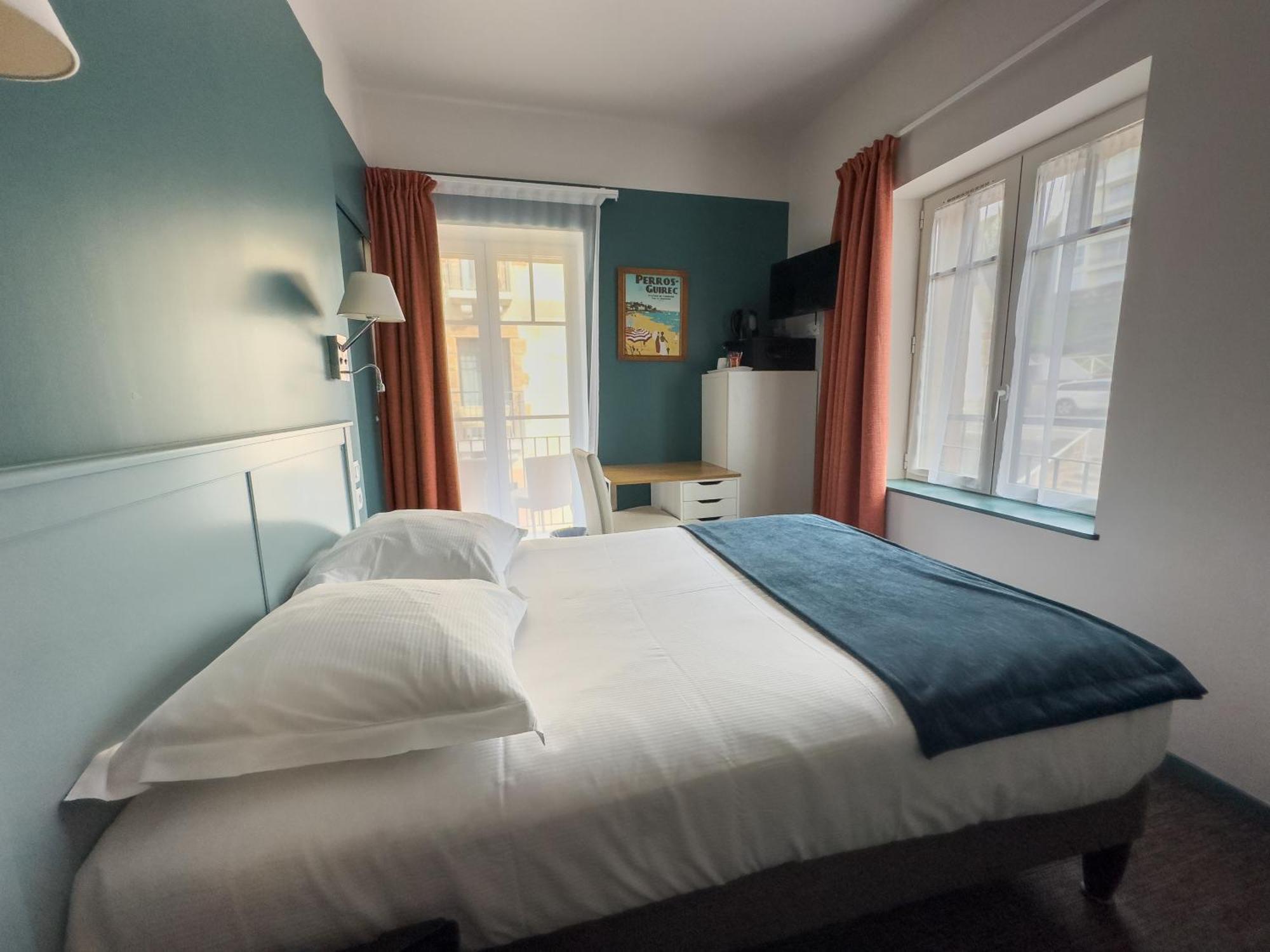 Logis Hotel Ker Mor Перро-Гирк Экстерьер фото
