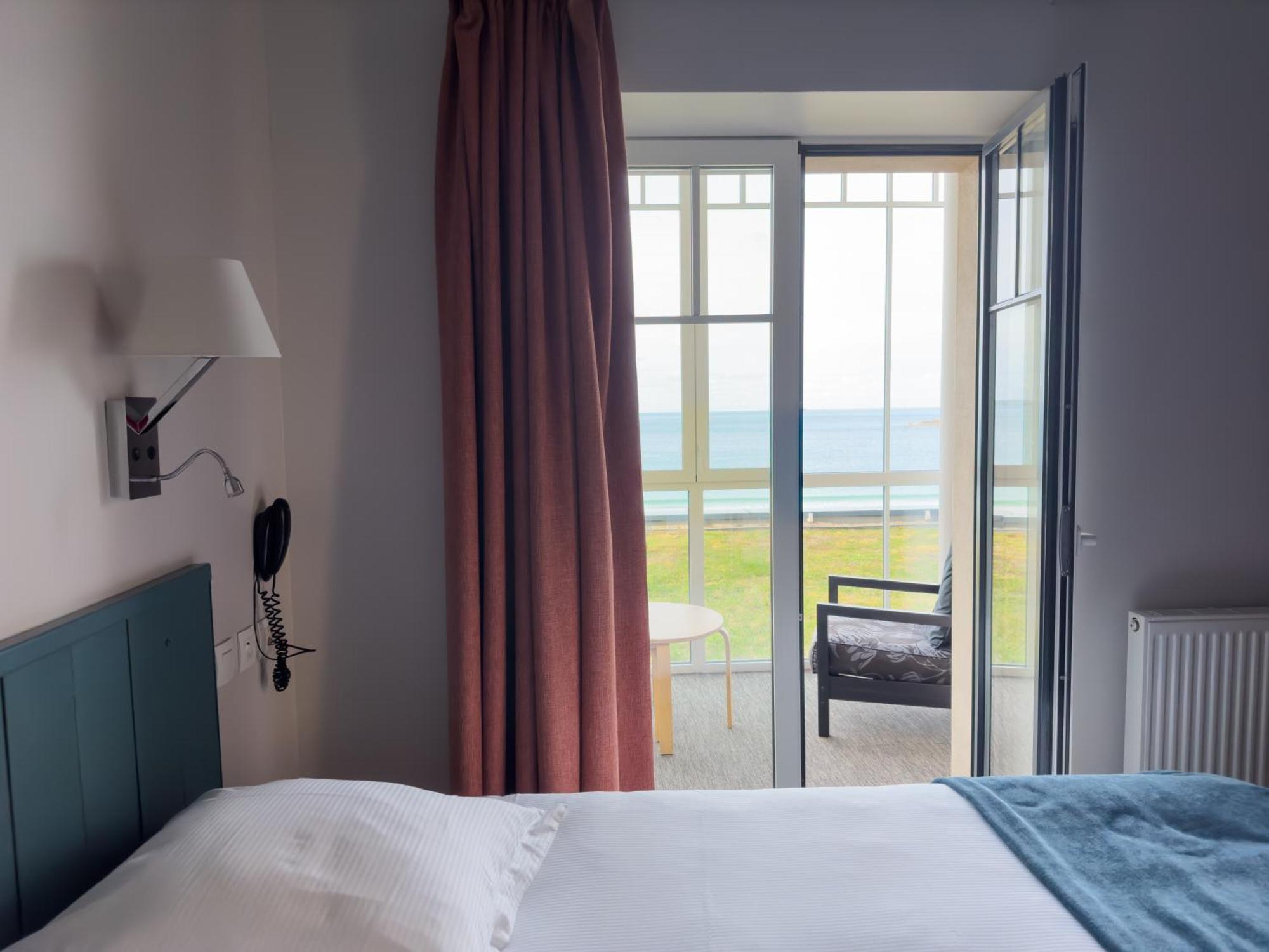 Logis Hotel Ker Mor Перро-Гирк Экстерьер фото